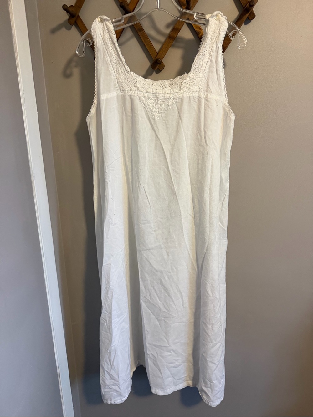Victorian Classics White Cotton Lace Trim Sleeveless Nightgown Dress Medium